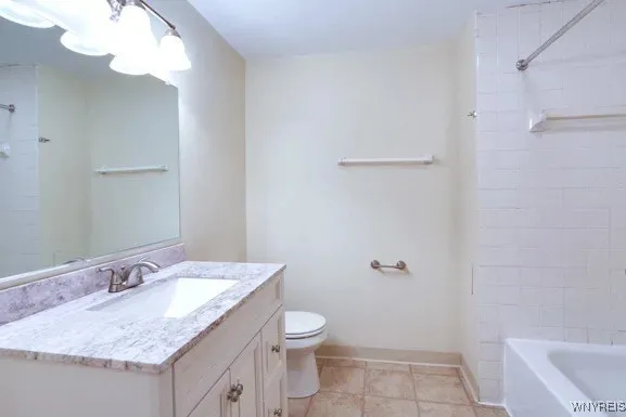 $1,775 | 1525 Amherst Manor Drive, Amherst, NY 14221