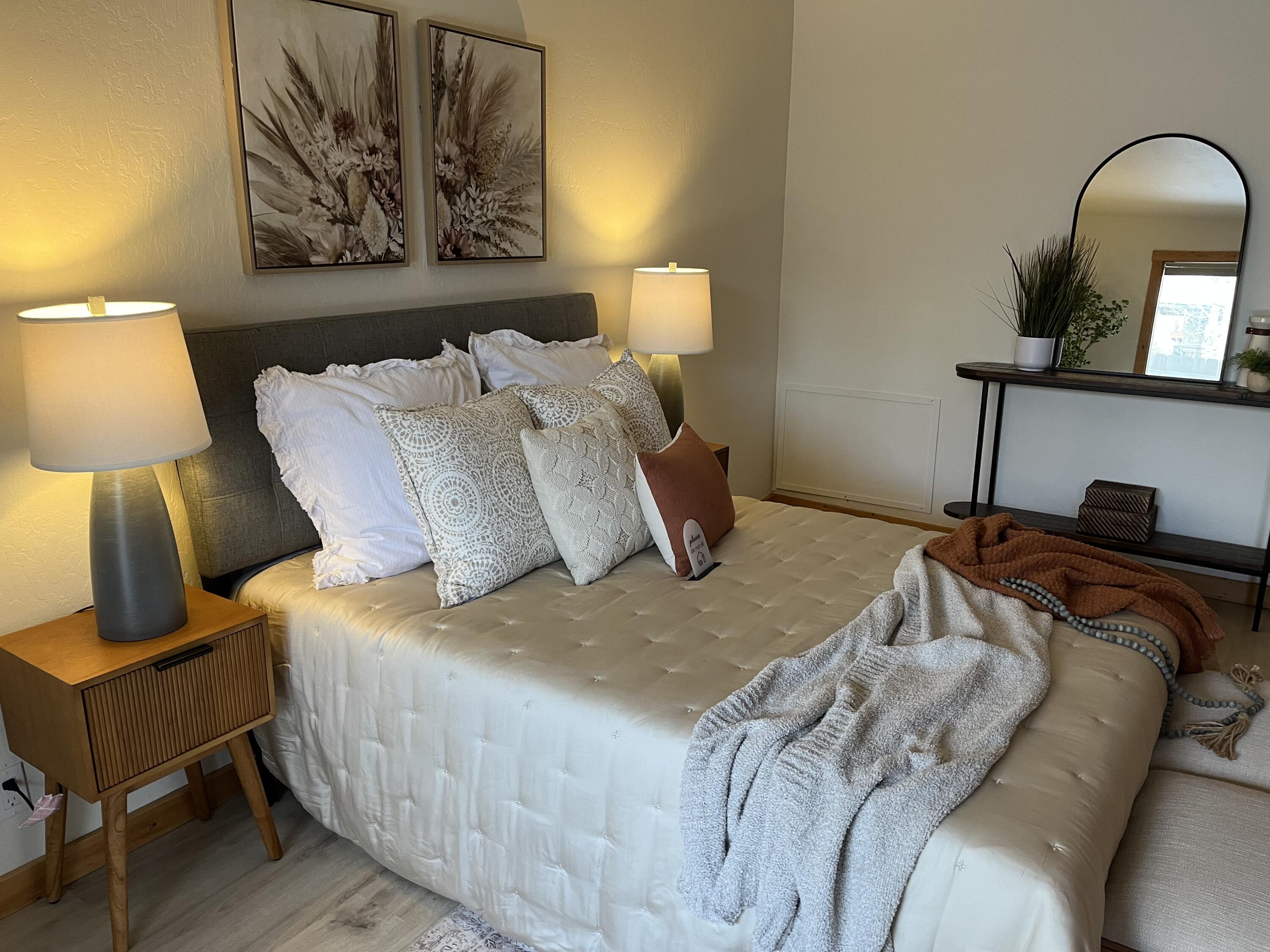 121 4 Seasons Way, Unit 13 Ketchum, ID 83340 - Photo 12 of 51 Primary bedroom