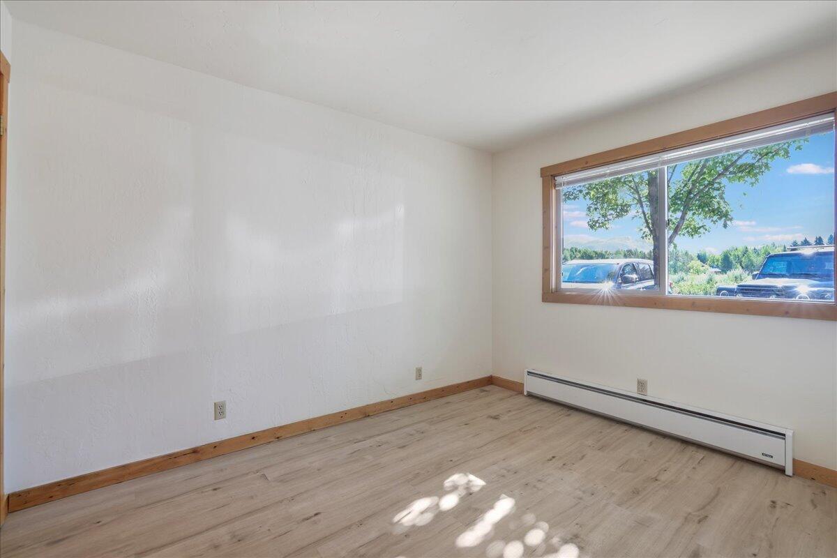 121 4 Seasons Way, Unit 13 Ketchum, ID 83340 - Photo 24 of 51 Bedroom 2 with double closet