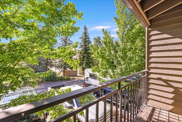 $855,000 | 121 4 Seasons Way, Unit 13, Ketchum, ID 83340