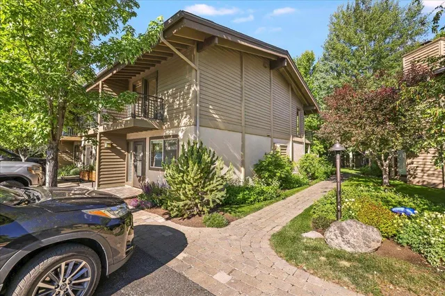 $855,000 | 121 4 Seasons Way, Unit 13, Ketchum, ID 83340