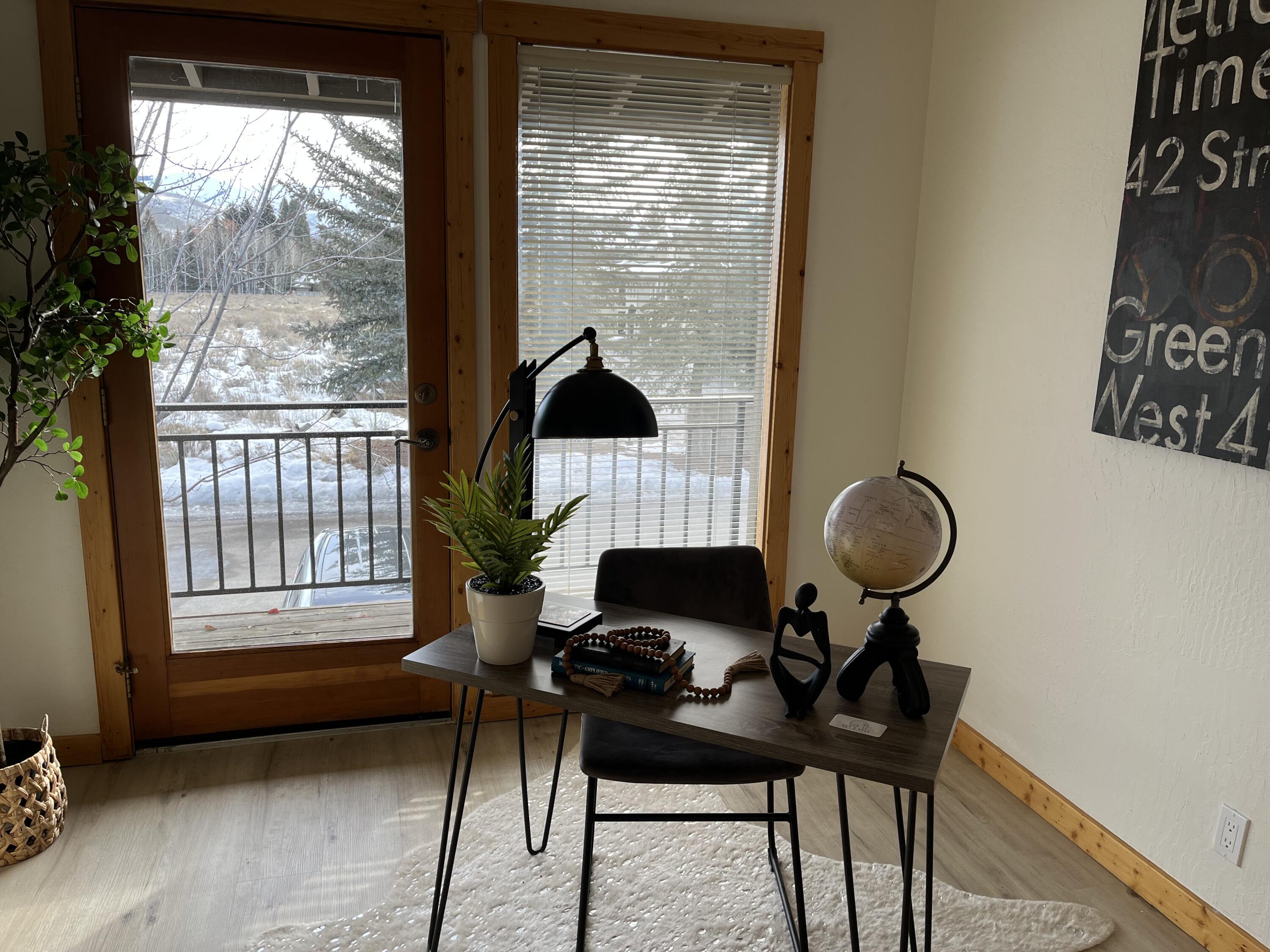 121 4 Seasons Way, Unit 13 Ketchum, ID 83340 - Photo 10 of 51 3rd bedroom, office or den, balcony