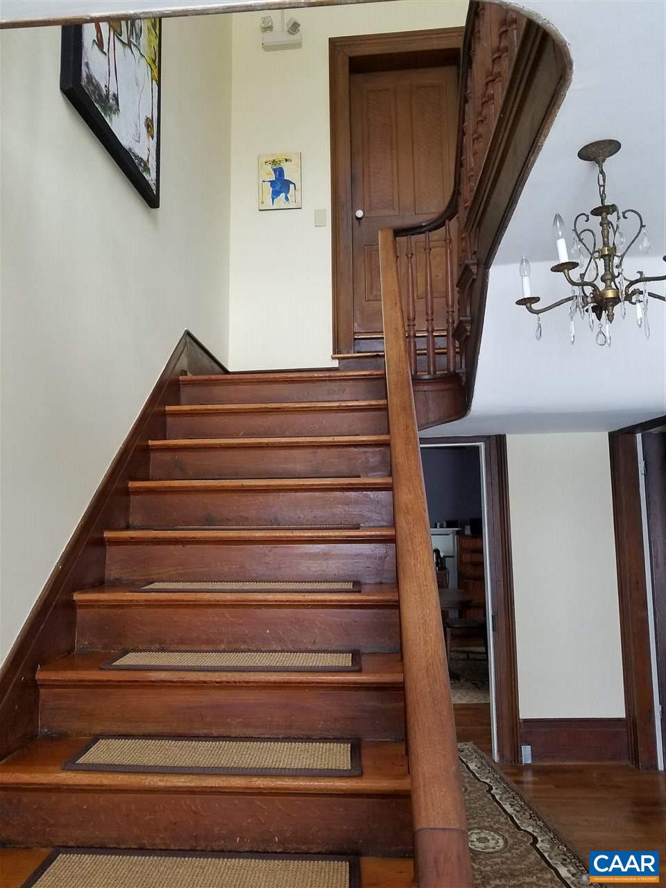 27 Chapel Hollow Road Afton, VA 22920 - Photo 14 of 22 a view of entryway