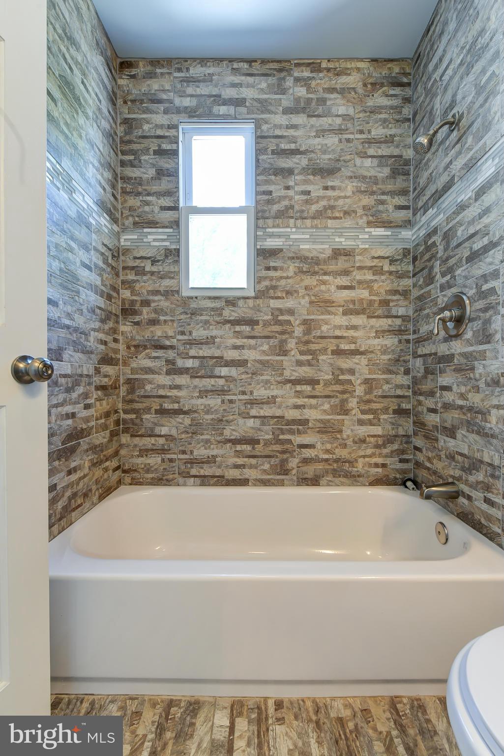 1632 Rosedale Street Northeast Washington, DC 20002 - Photo 27 of 30 Bath