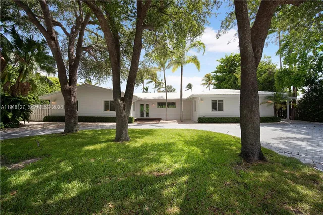 $32,000 | 861 Harbor Drive, Key Biscayne, FL 33149