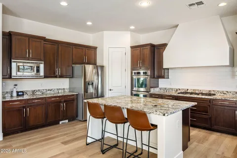$1,190,000 | 24226 North 25th Street, Phoenix, AZ 85024