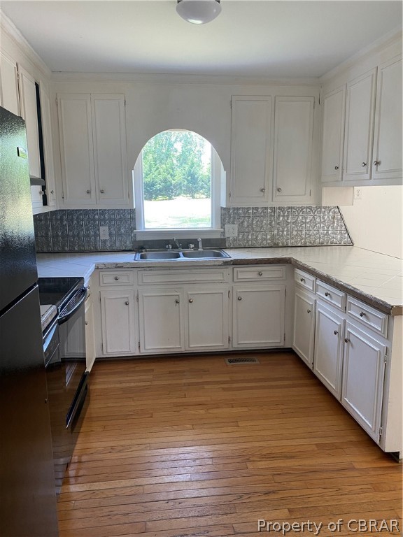 7356 Joseph Lewis Road Gloucester Point, VA 23062 - Photo 4 of 13 Gallery Image 4