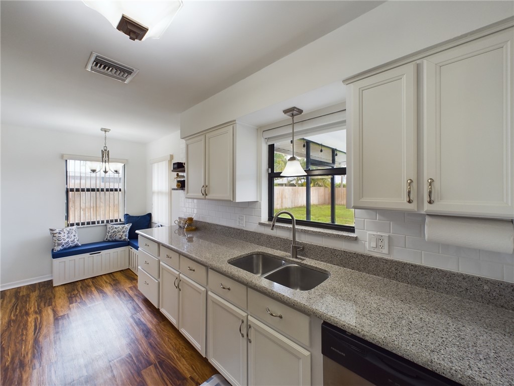 175 Del Monte Road Sebastian, FL 32958 - Photo 12 of 26 Gallery Image 12