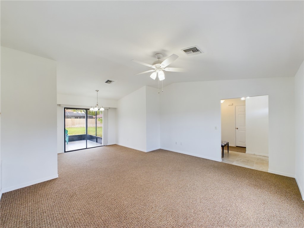 175 Del Monte Road Sebastian, FL 32958 - Photo 8 of 26 Gallery Image 8
