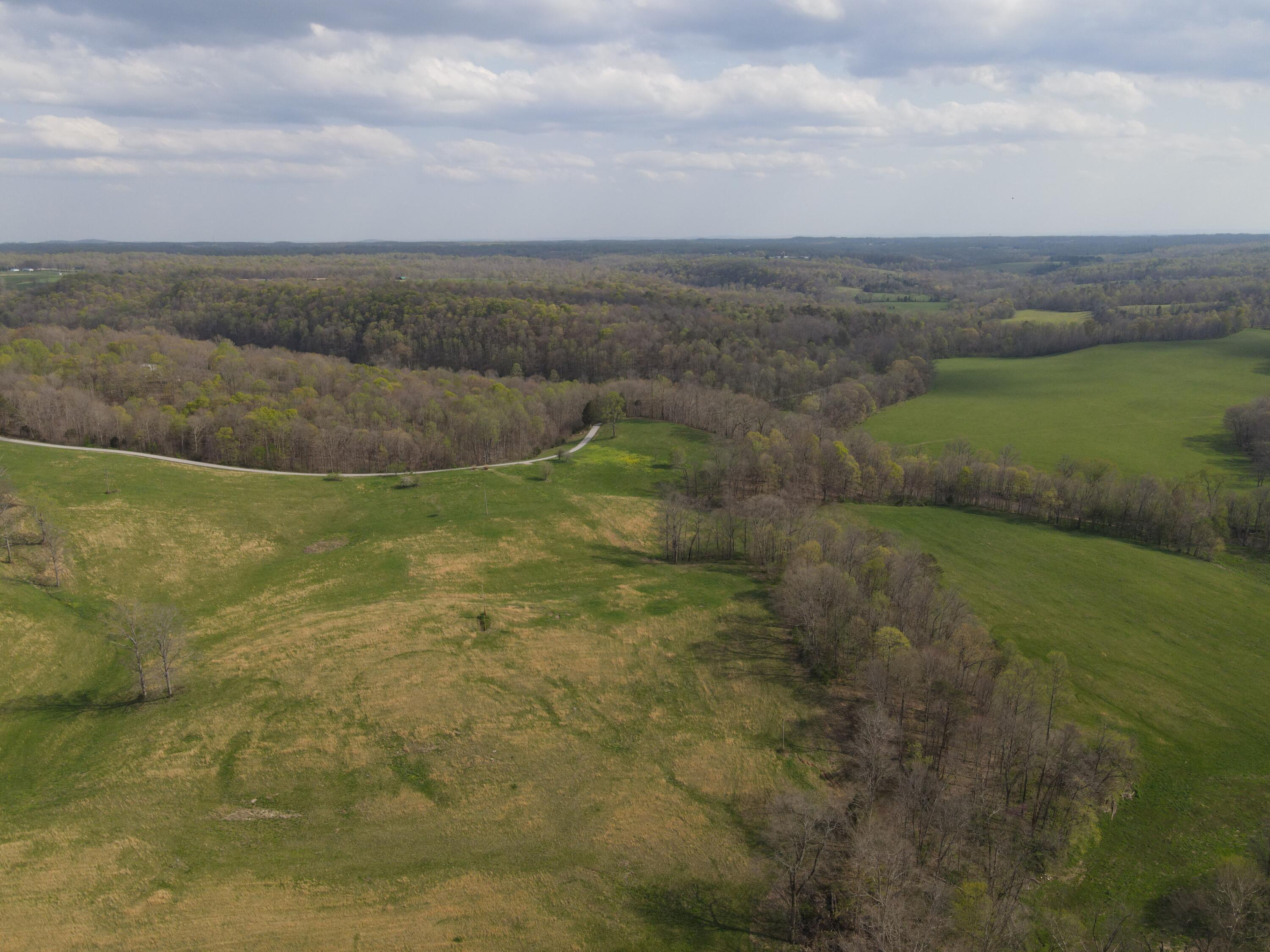 667 Troutstream Road Dunnville, KY 42528 - Photo 24 of 83 Goose Creek Property vol. 1 (27)