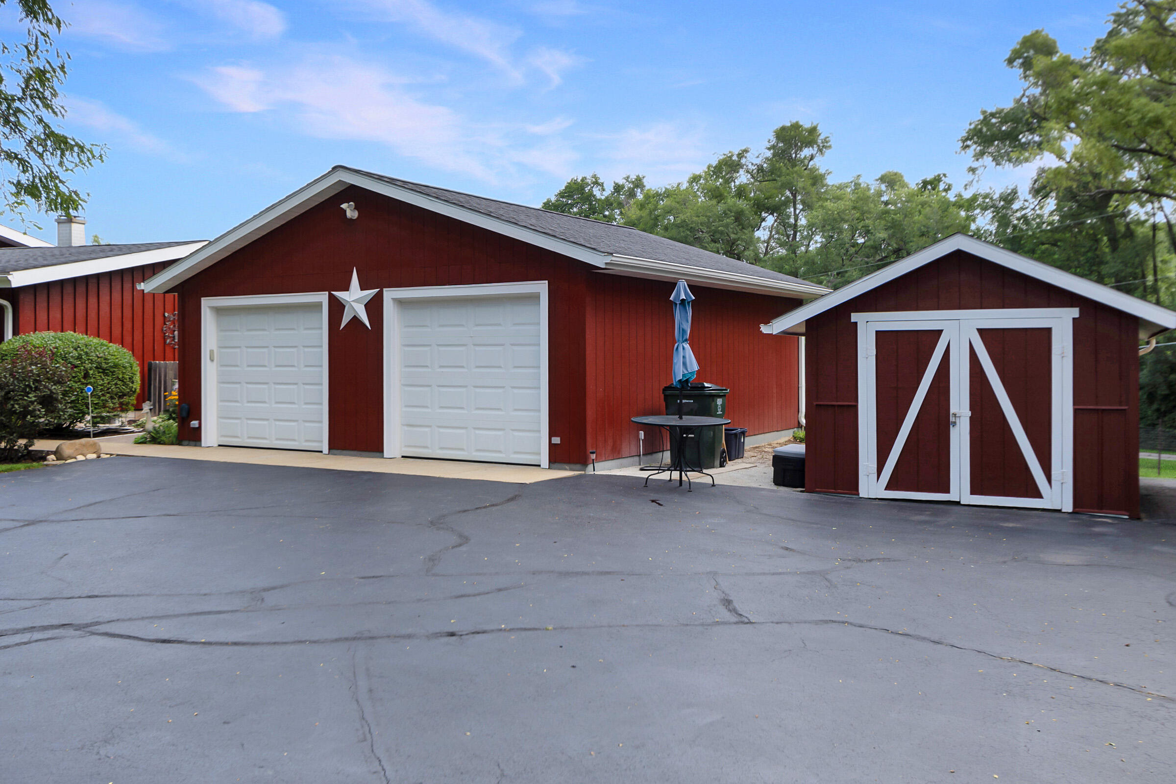 38112 87th Street Randall, WI 53105 - Photo 32 of 34 Exterior Front