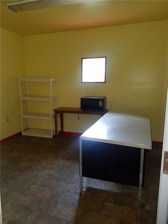 195 McCarrell Road Hickory, PA 15340 - Photo 7 of 16 Office Space in Barn