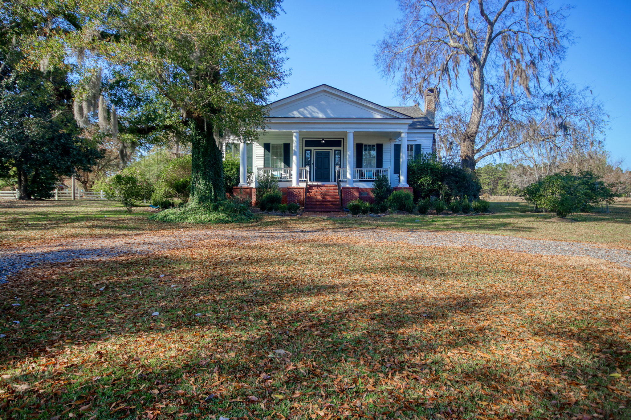 10463 County Line Road Hemingway, SC 29554 - Photo 3 of 41 3-web-or-mls-IMG_8198_3