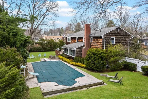 $1,850,000 | 3 Penny Lane, Scarsdale, NY 10583