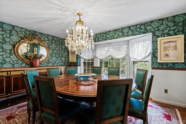 $1,850,000 | 3 Penny Lane, Scarsdale, NY 10583
