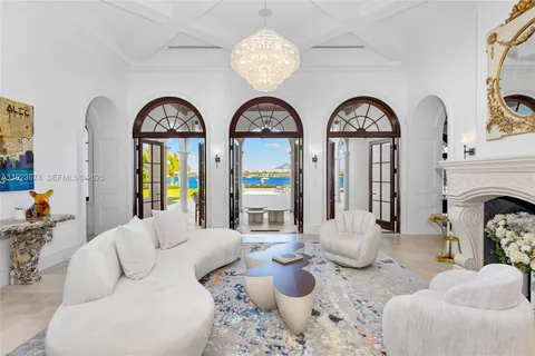$29,950,000 | 3400 North Flagler Drive, West Palm Beach, FL 33407