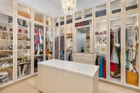 $29,950,000 | 3400 North Flagler Drive, West Palm Beach, FL 33407