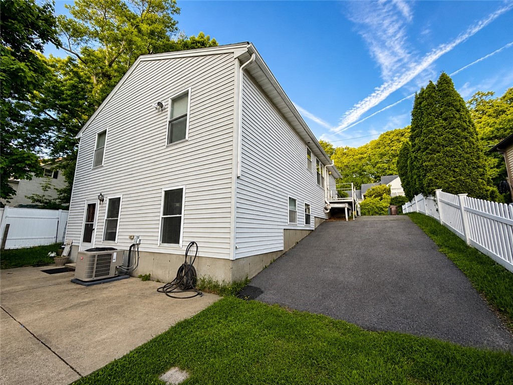 285 St Louis Avenue Woonsocket, RI 02895 - Photo 45 of 50