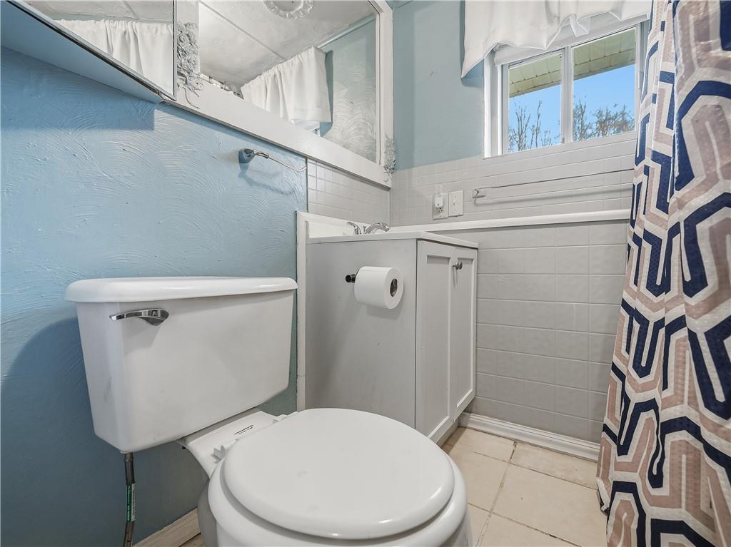 893 Dillie Road Prosperity, PA 15329 - Photo 19 of 42