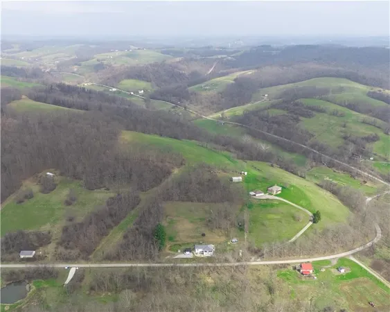 $184,900 | 893 Dillie Road, Prosperity, PA 15329