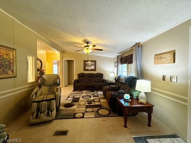 390 Apple Road Reidsville, NC 27320 - Photo 12 of 37 Living Room