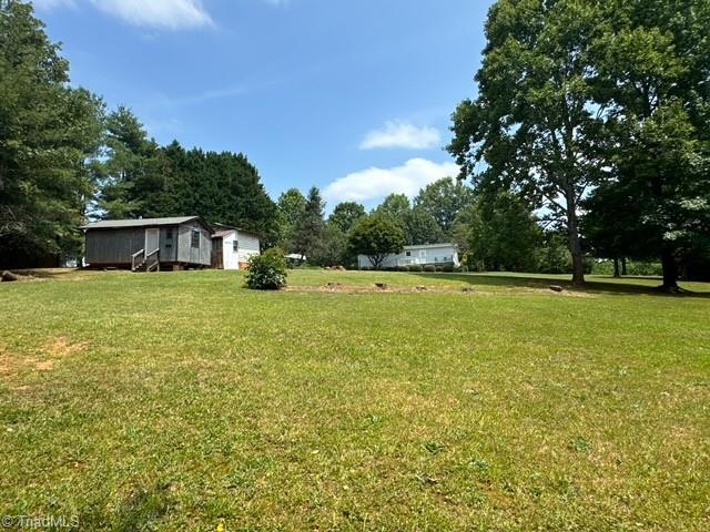 390 Apple Road Reidsville, NC 27320 - Photo 29 of 37 Gallery Image 29