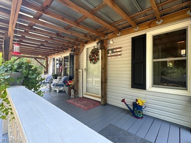 390 Apple Road Reidsville, NC 27320 - Photo 8 of 37 Covered Porch