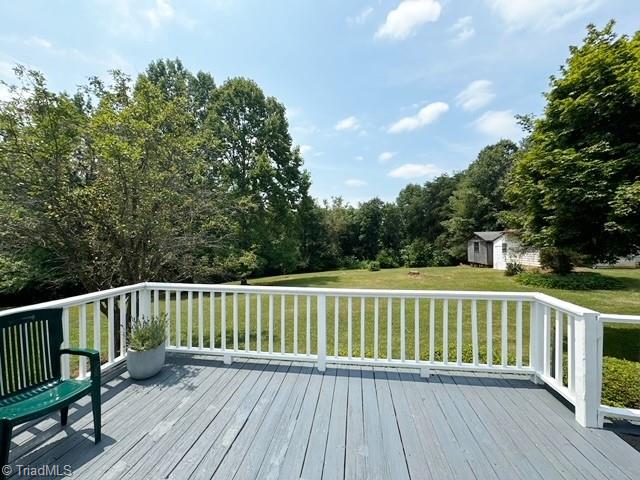 390 Apple Road Reidsville, NC 27320 - Photo 10 of 37 Back Deck
