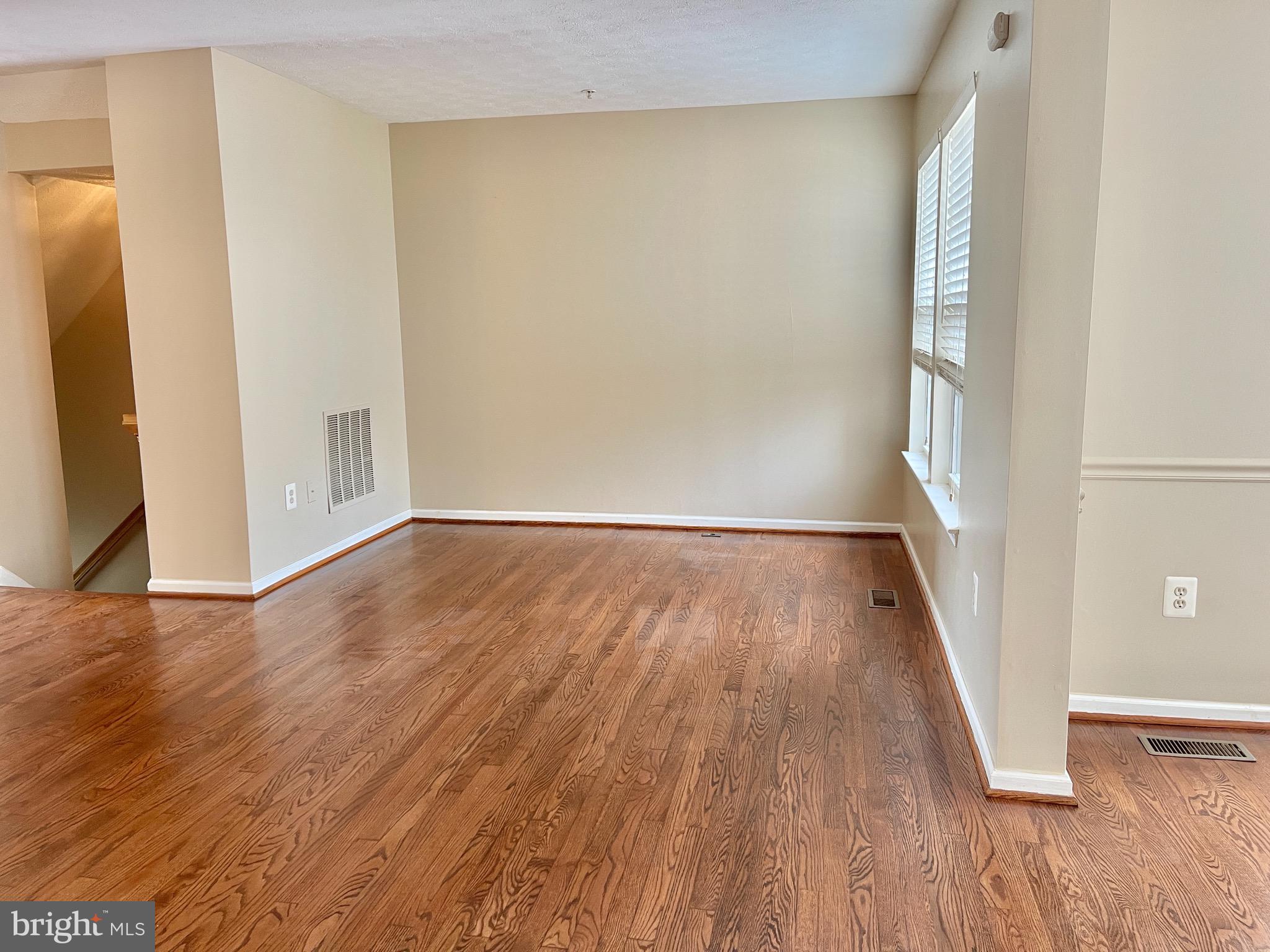 9738 Selfridge Road Baltimore, MD 21220 - Photo 12 of 37 Second Floor Living Area
