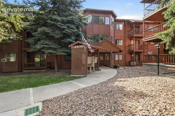 $146,000 | 2430 Palmer Park Boulevard, Unit 103, Colorado Springs, CO 80909