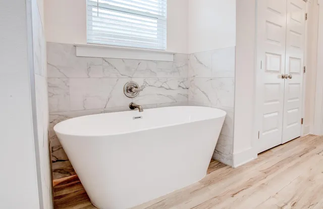 $599,900 | 1756 Thomas Street, Niceville, FL 32578