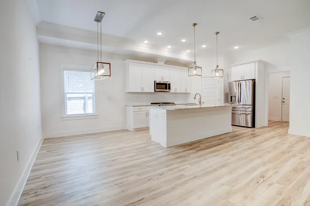 $599,900 | 1756 Thomas Street, Niceville, FL 32578