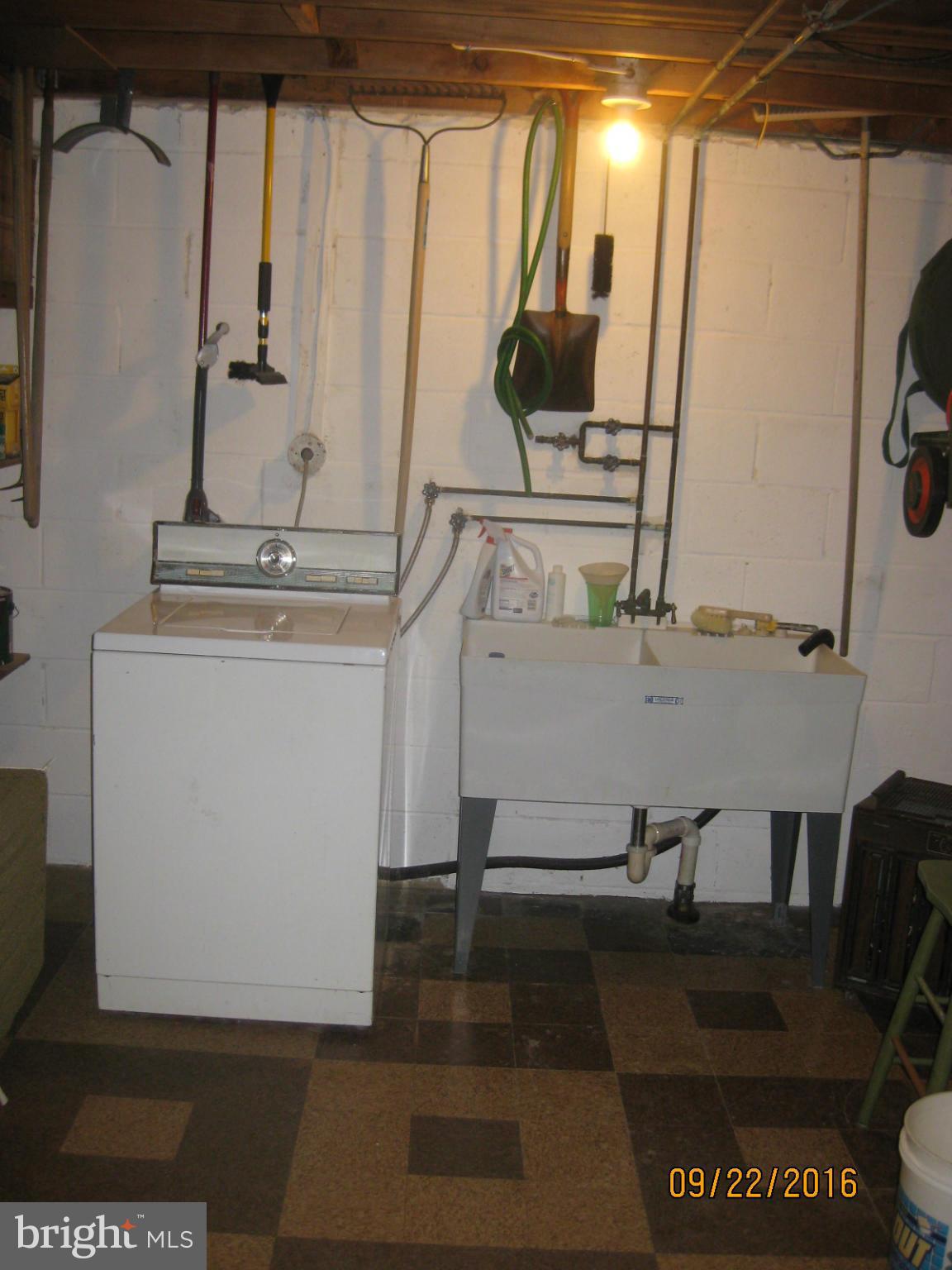 1212 Brixton Road Baltimore, MD 21239 - Photo 23 of 25 Basement