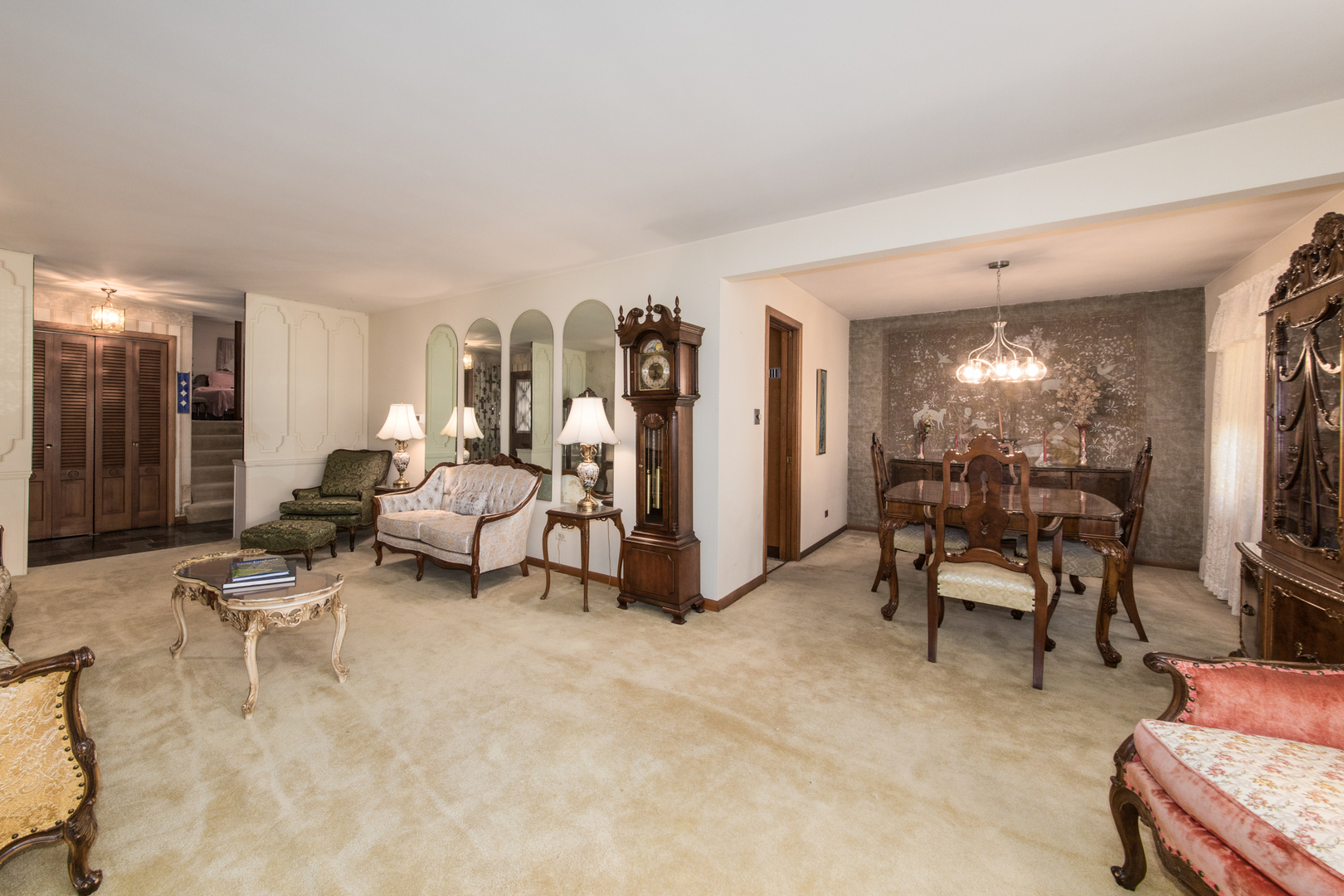1237 South Western Avenue Park Ridge, IL 60068 - Photo 5 of 29 Gallery Image 5