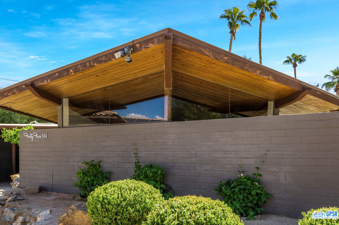 45666 Shadow Mountain Drive Palm Desert, CA 92260 - Photo 2 of 73