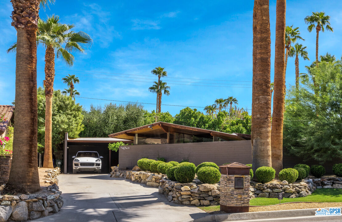 45666 Shadow Mountain Drive Palm Desert, CA 92260 - Photo 5 of 73