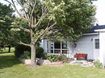 7820 Locust Valley Road Coopersburg, PA 18036 - Photo 2 of 3 Gallery Image 2