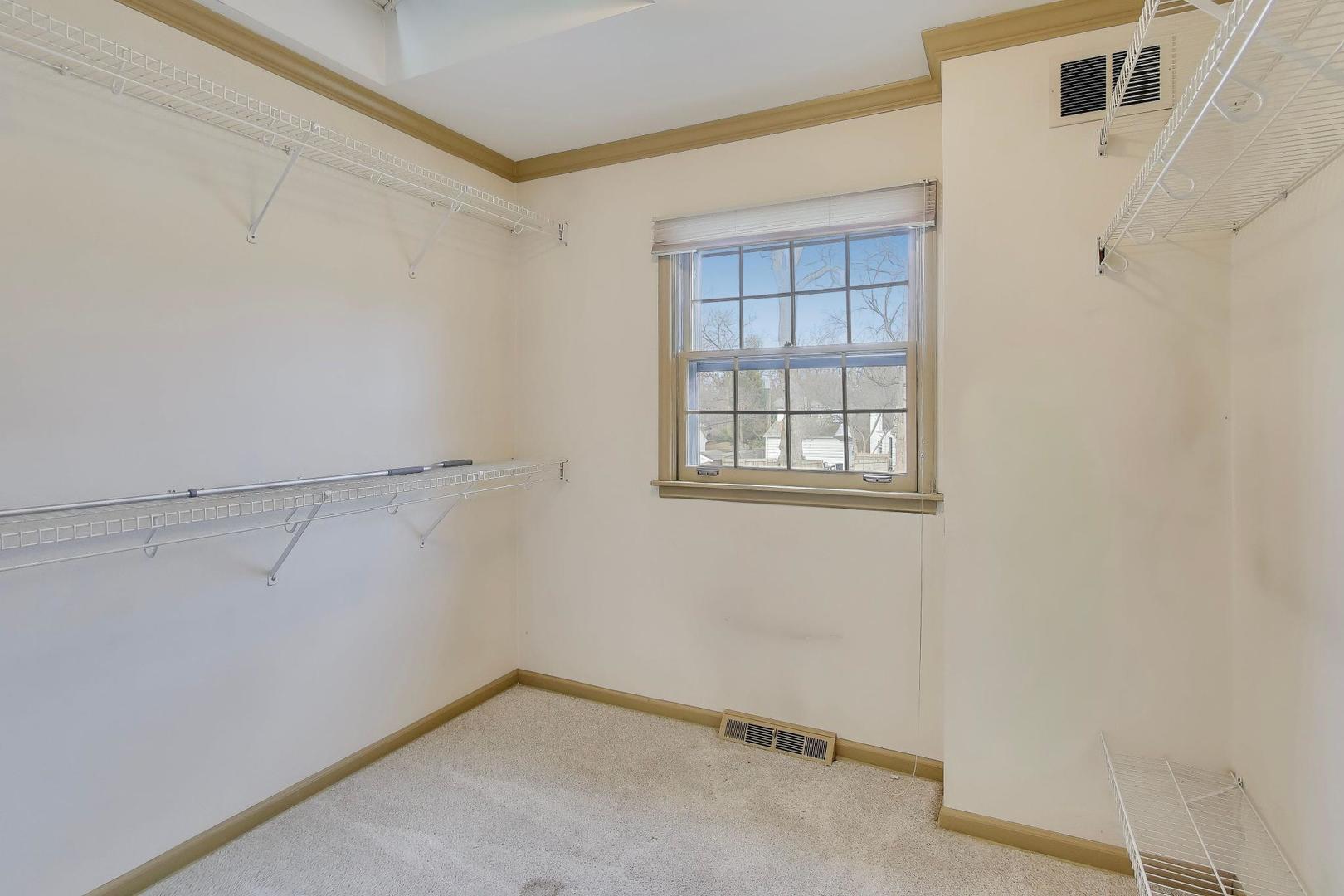 948 South Green Bay Road Lake Forest, IL 60045 - Photo 27 of 53