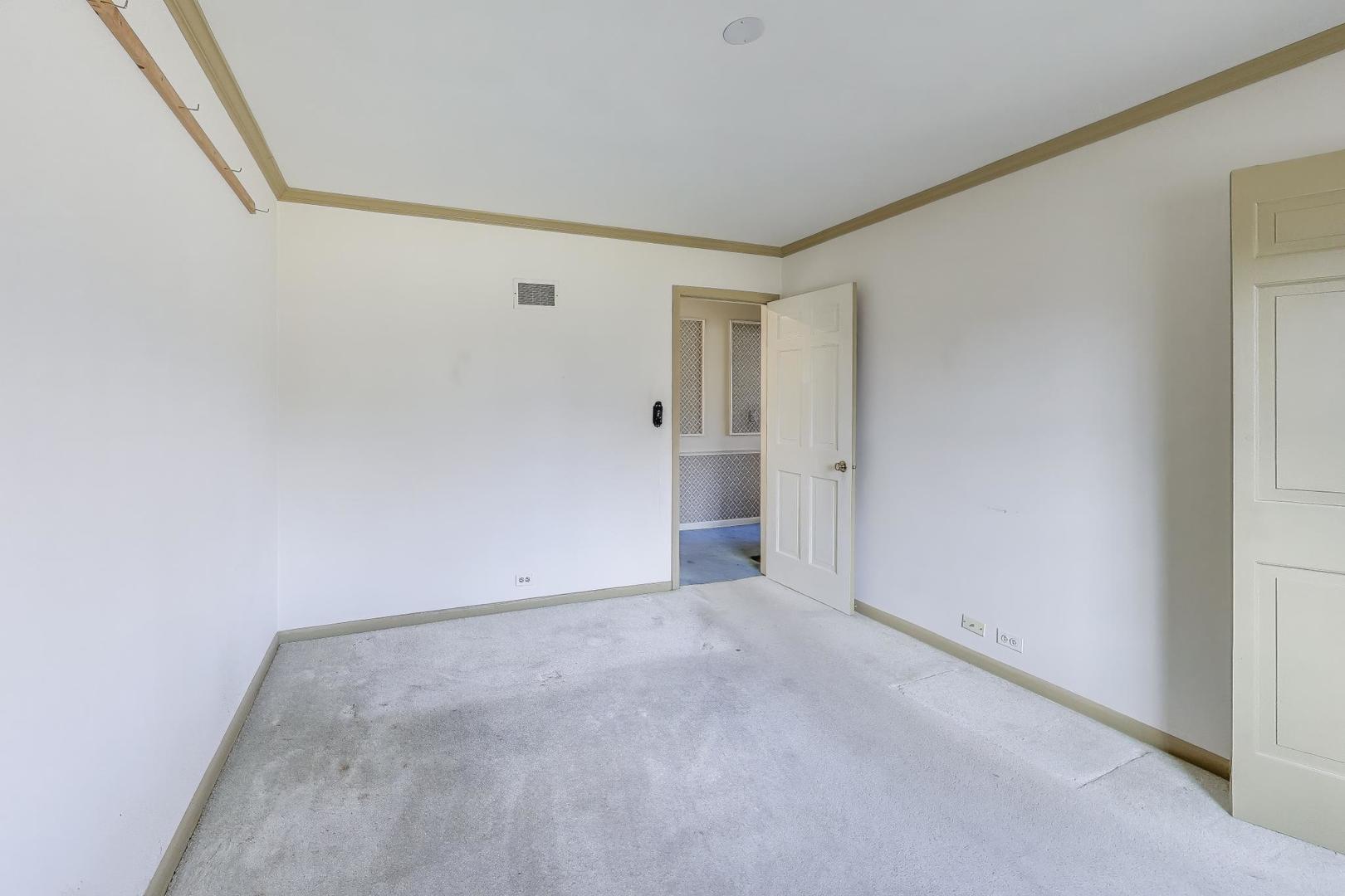 948 South Green Bay Road Lake Forest, IL 60045 - Photo 29 of 53