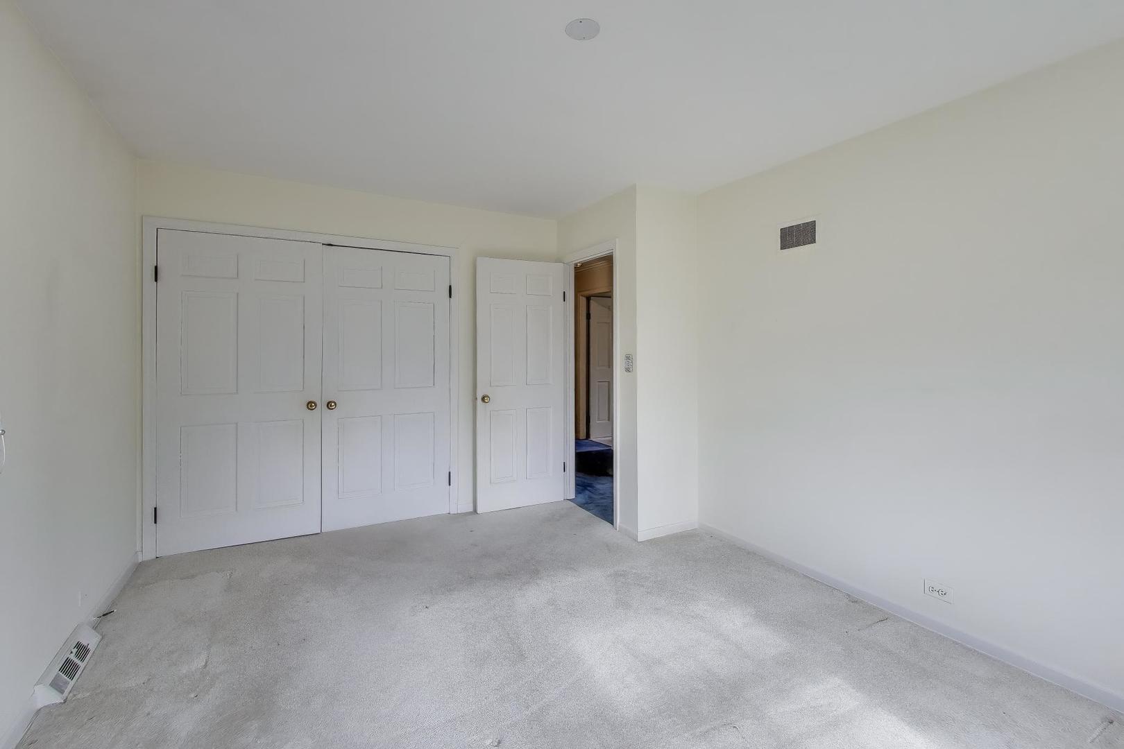 948 South Green Bay Road Lake Forest, IL 60045 - Photo 34 of 53