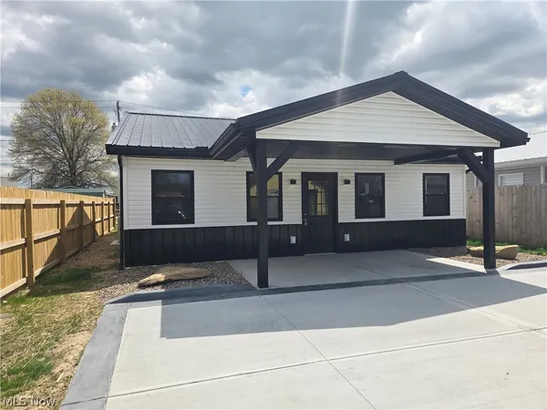 $196,000 | 10164 Sycamore Street, Byesville, OH 43723