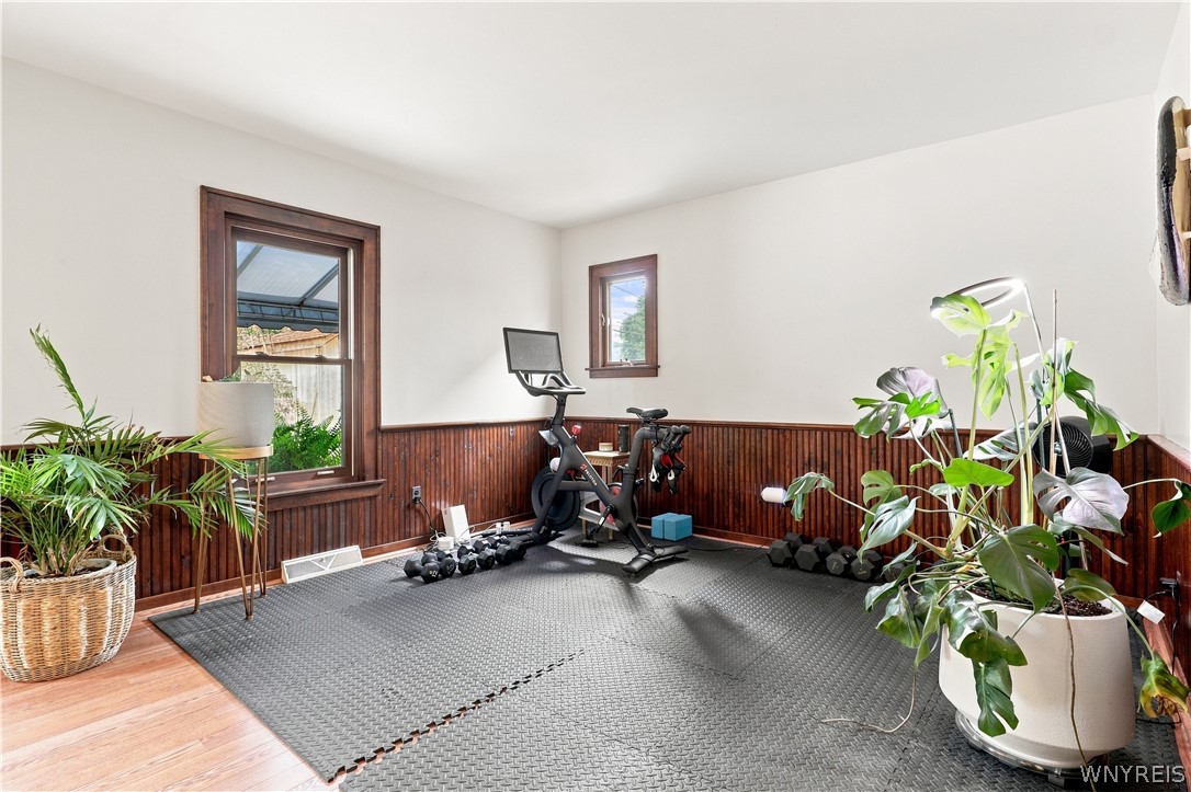 68 Radcliffe Road Buffalo, NY 14214 - Photo 12 of 43 Gallery Image 12