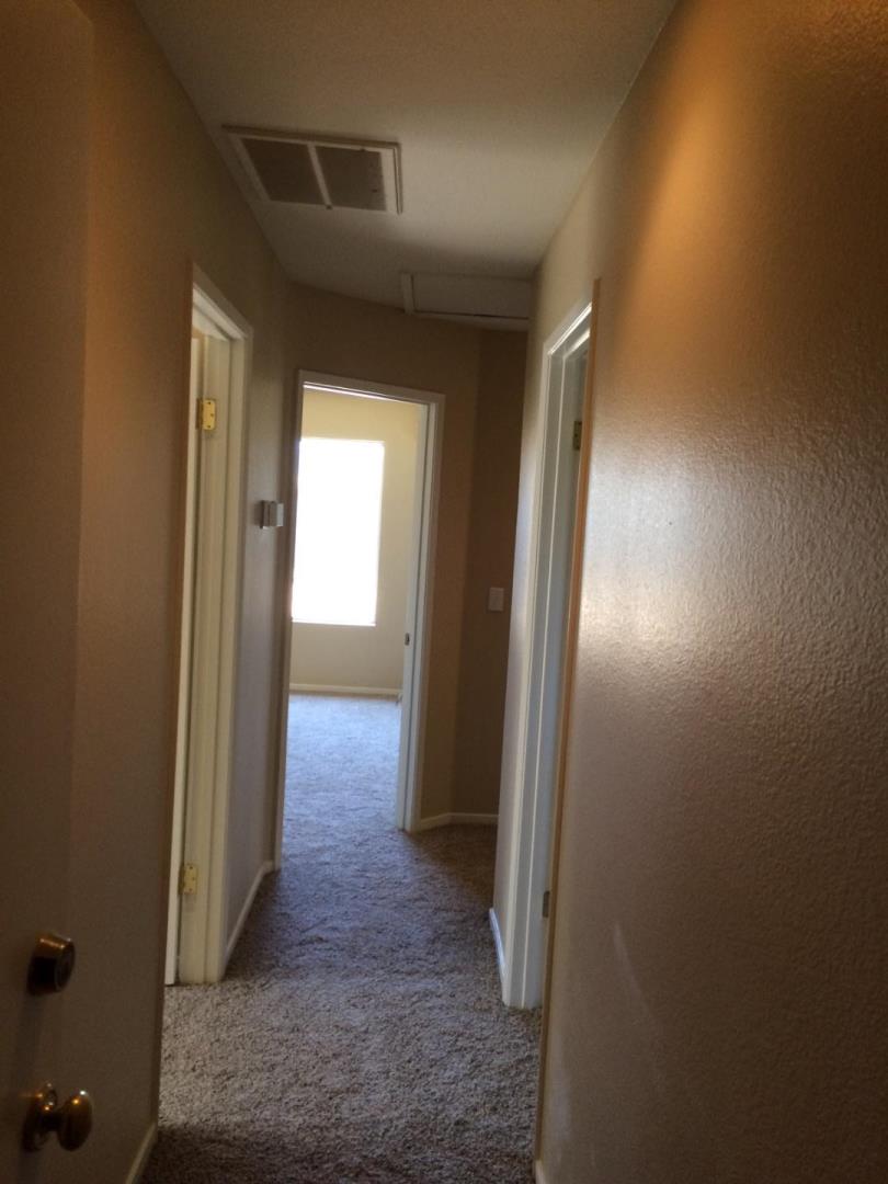 2350 Valley View Road Hollister, CA 95023 - Photo 9 of 9 Gallery Image 9