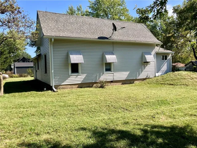 $99,900 | 405 7th Street, Braymer, MO 64624