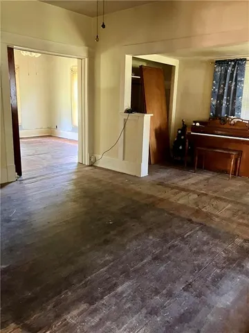 $99,900 | 405 7th Street, Braymer, MO 64624