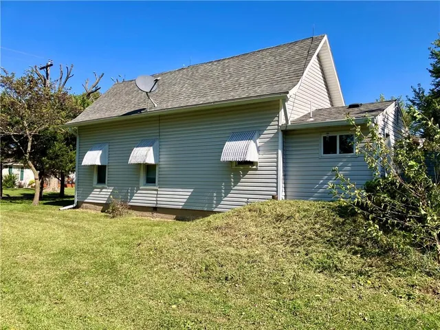 $99,900 | 405 7th Street, Braymer, MO 64624