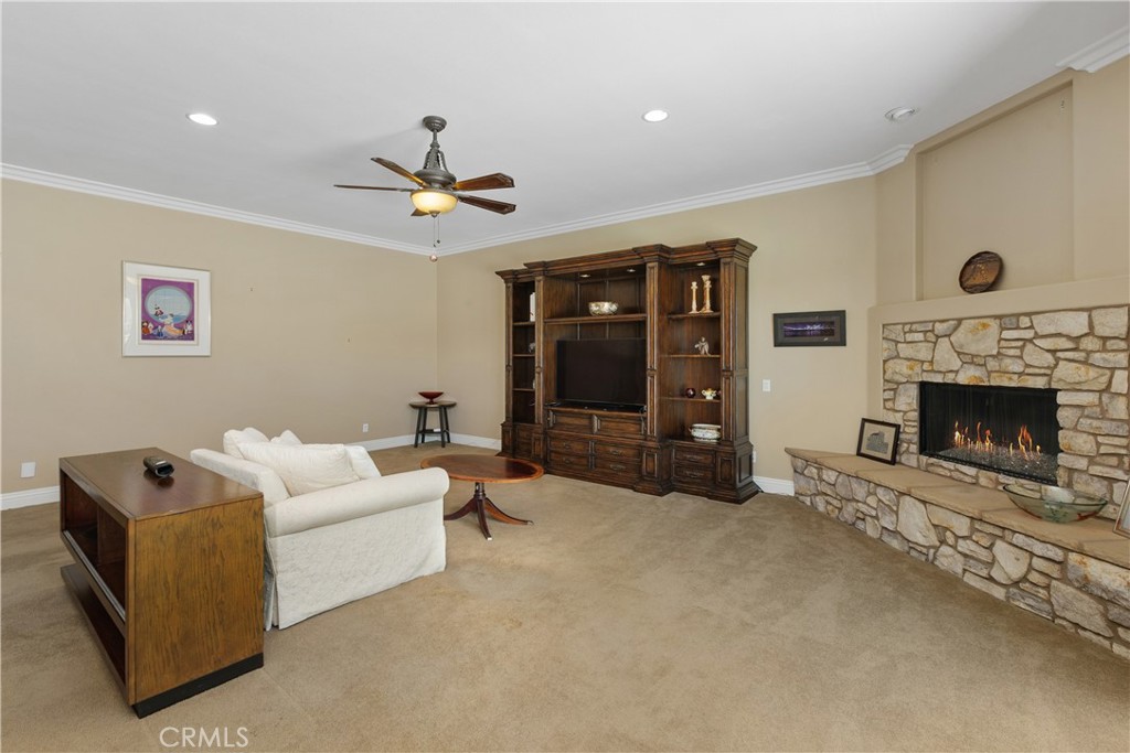 44928 Frogs Leap Street Temecula, CA 92592 - Photo 8 of 38