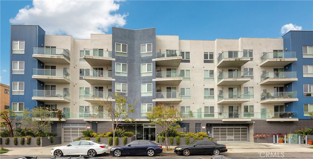 105 South Mariposa Ave Unit 310  