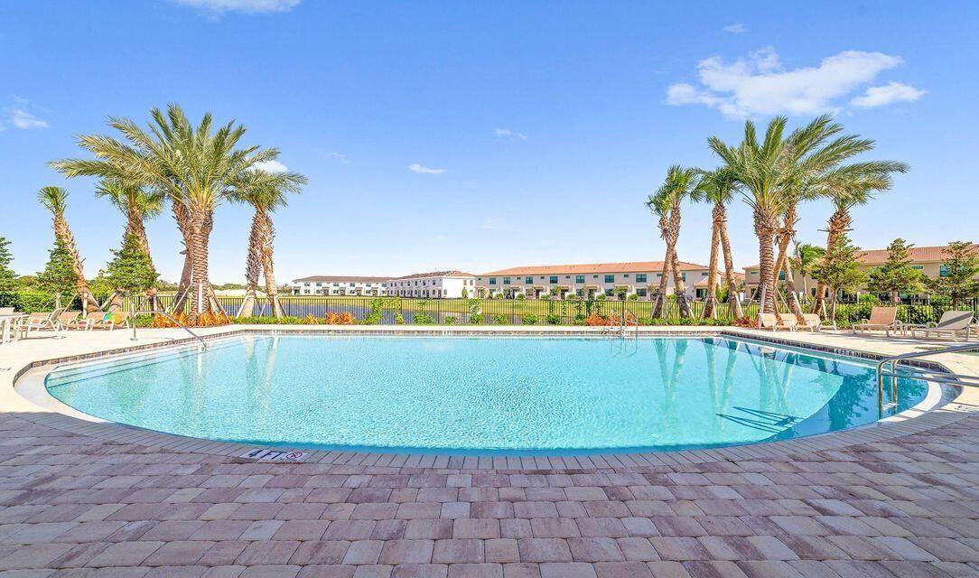 9897 Brickhill Drive Boca Raton, FL 33428 - Photo 47 of 51 20240604014026143519000000-o