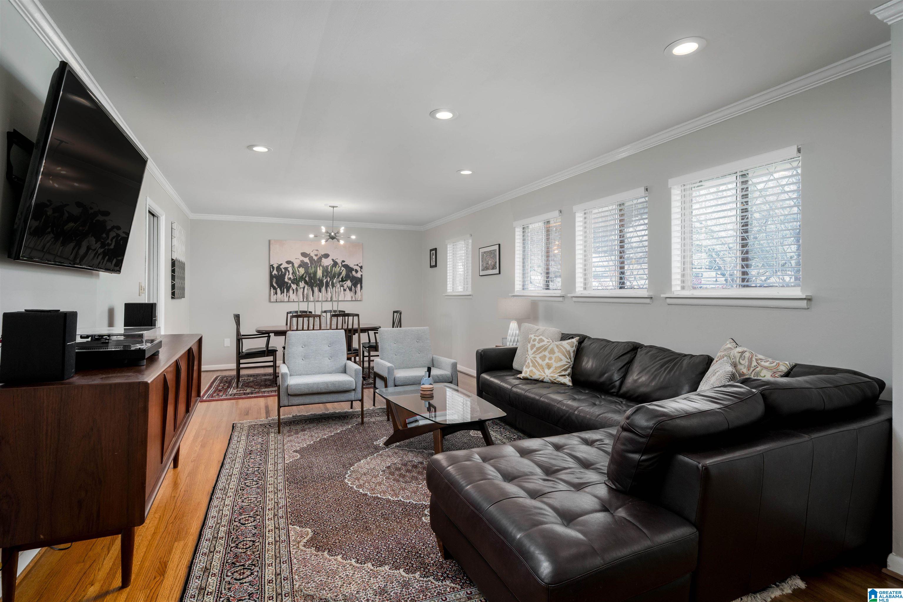 1305 Overwood Road Birmingham, AL 35222 - Photo 6 of 33